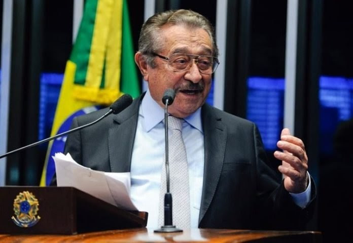 Bruno lamenta a morte de José Maranhão e destaca capacidade do senador de manter as amizades verdadeiras imunes à política