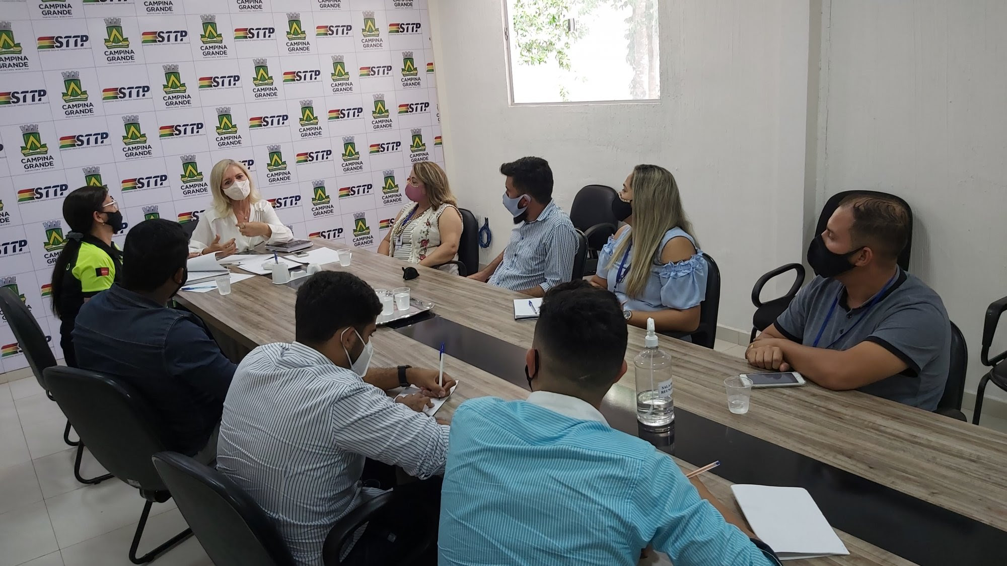 Técnicos da SEMOB de Cabedelo visitam a STTP para   discutir modelo de regularização de mototaxistas