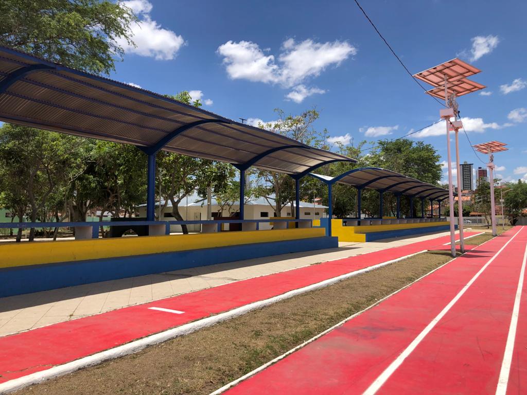 Prefeitura de Campina Grande promove revitalização do Ginásio Humberto de Campos na Zona Leste