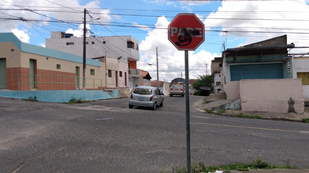 STTP denuncia atos de vandalismo em sinalização de trânsito
