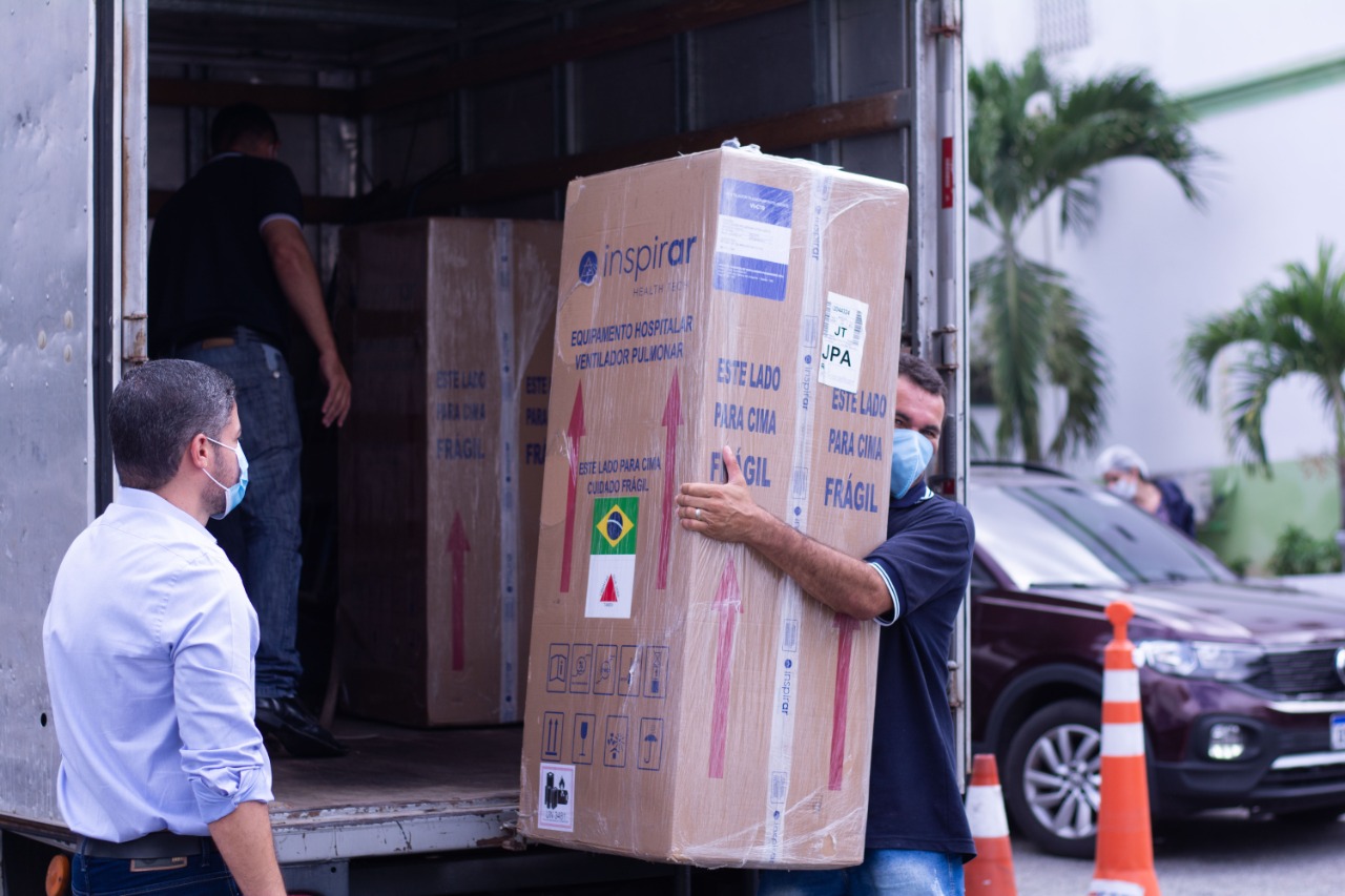 Prefeitura de Campina Grande recebe respiradores da Unifacisa e da Fundação Pedro Américo