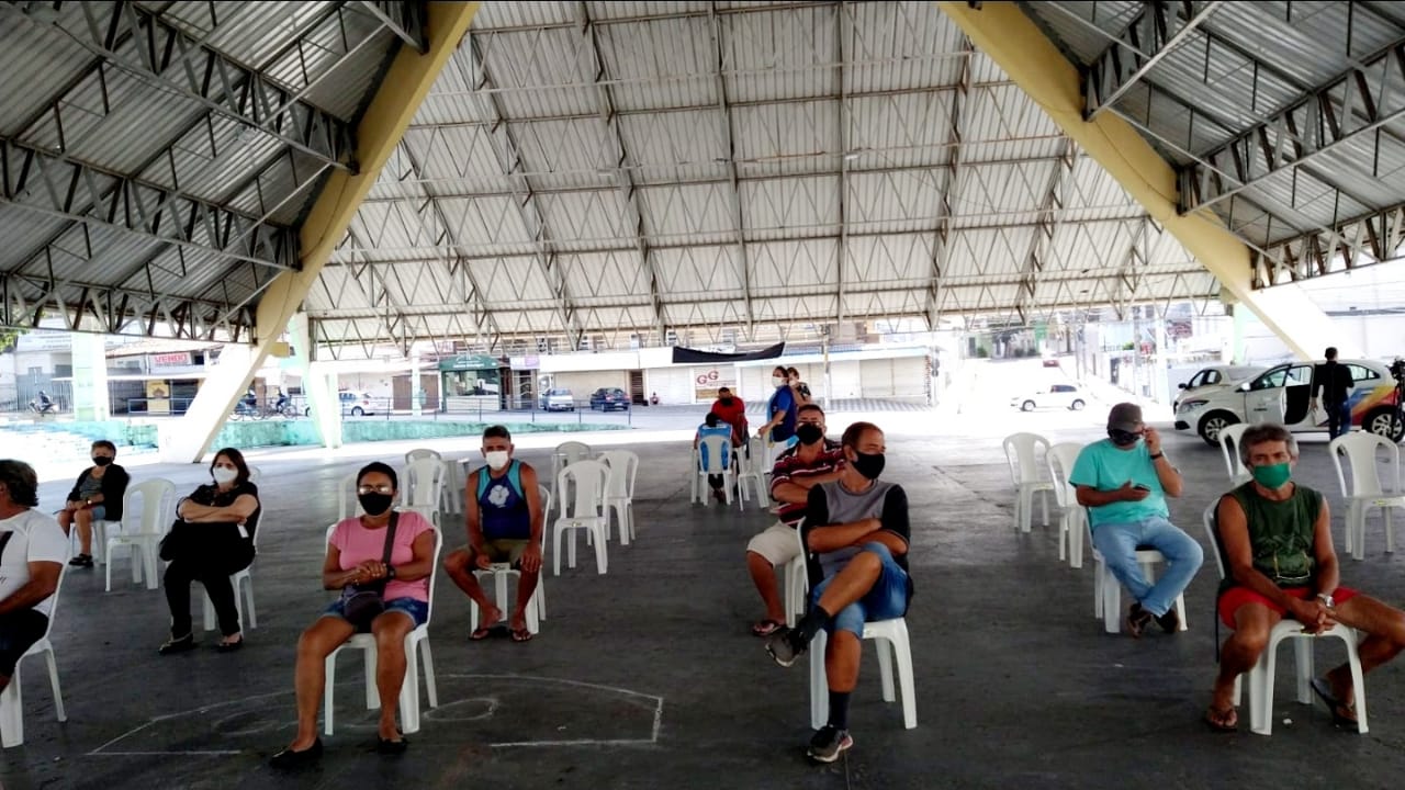 Aplicação da 1ª dose para o grupo +60 continua nesta quarta-feira em Campina Grande, apenas no Parque do Povo