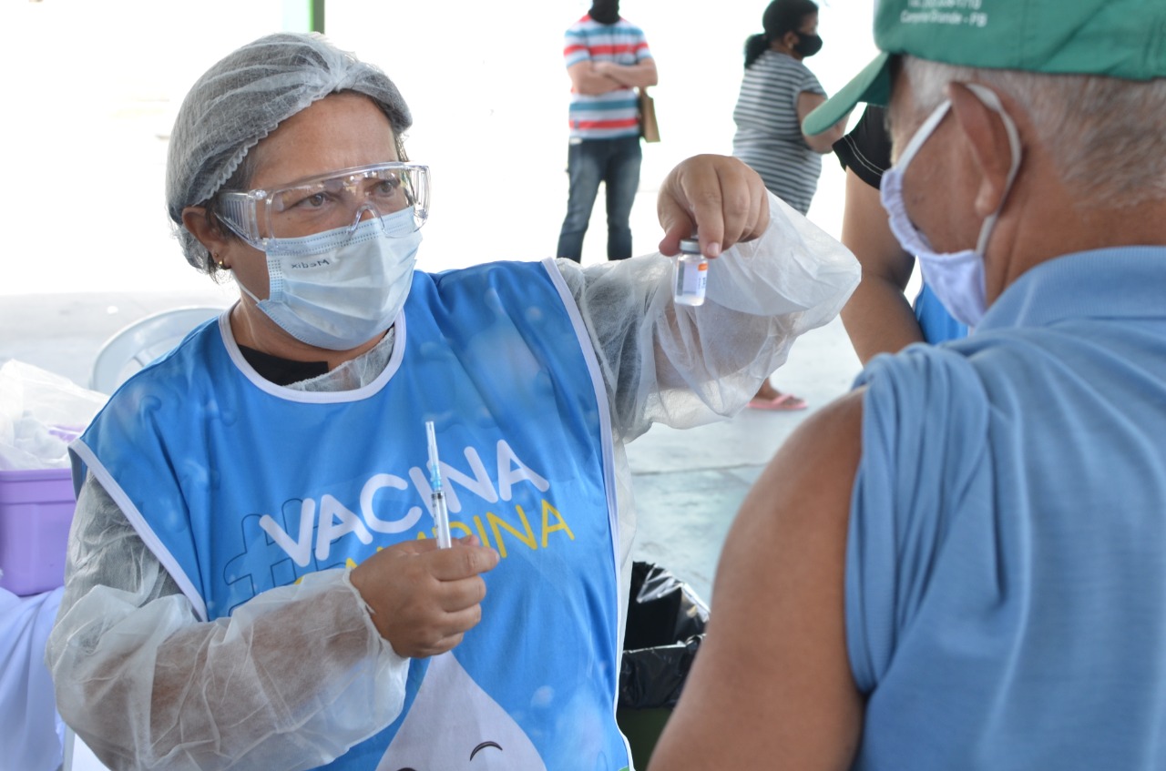 COVID-19: Aplicação de segunda dose em atraso acontece nesta quarta-feira, para idosos com cadastro aprovado