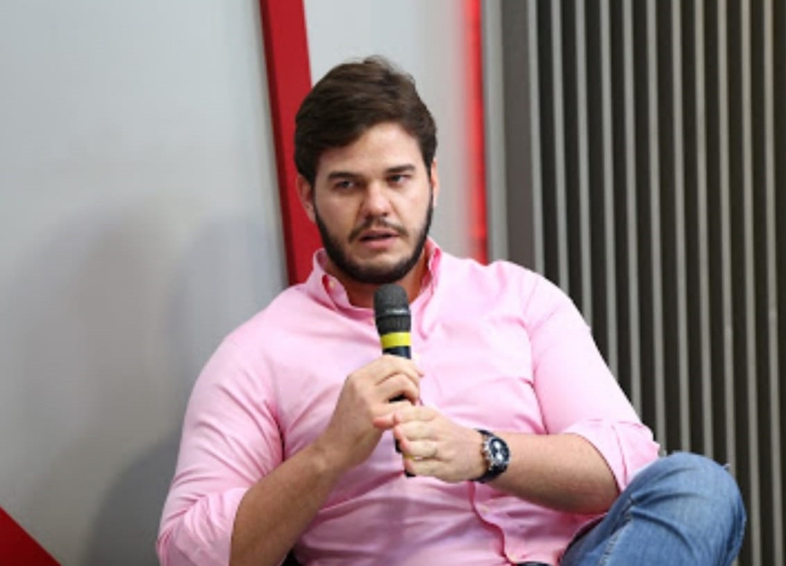 Bruno nomeia novo grupo de médicos para reforçar equipes das unidades básicas de saúde de Campina Grande