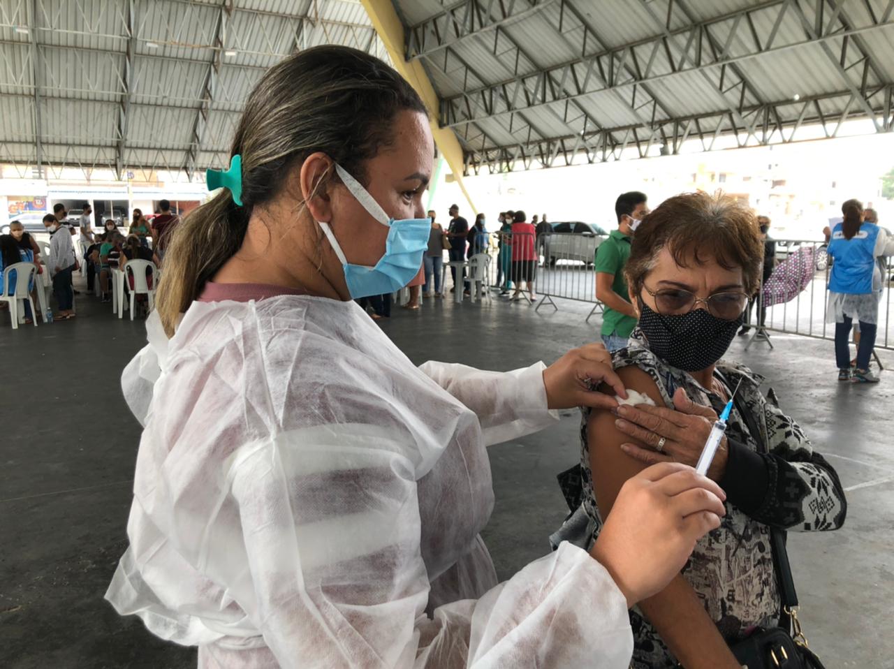 Campina realiza vacinação hoje, de Dia das Mães,para pessoas acima de 55 anos, com comorbidades