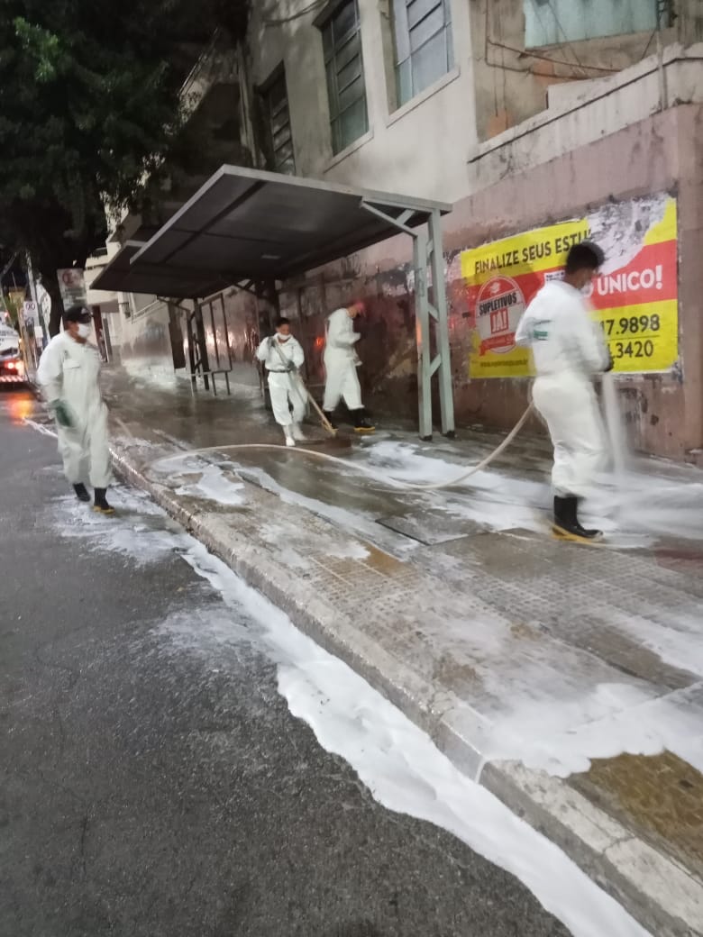 Covid-19: Brigada de Higienização da Prefeitura de Campina Grande intensifica ações de limpeza neste final de semana
