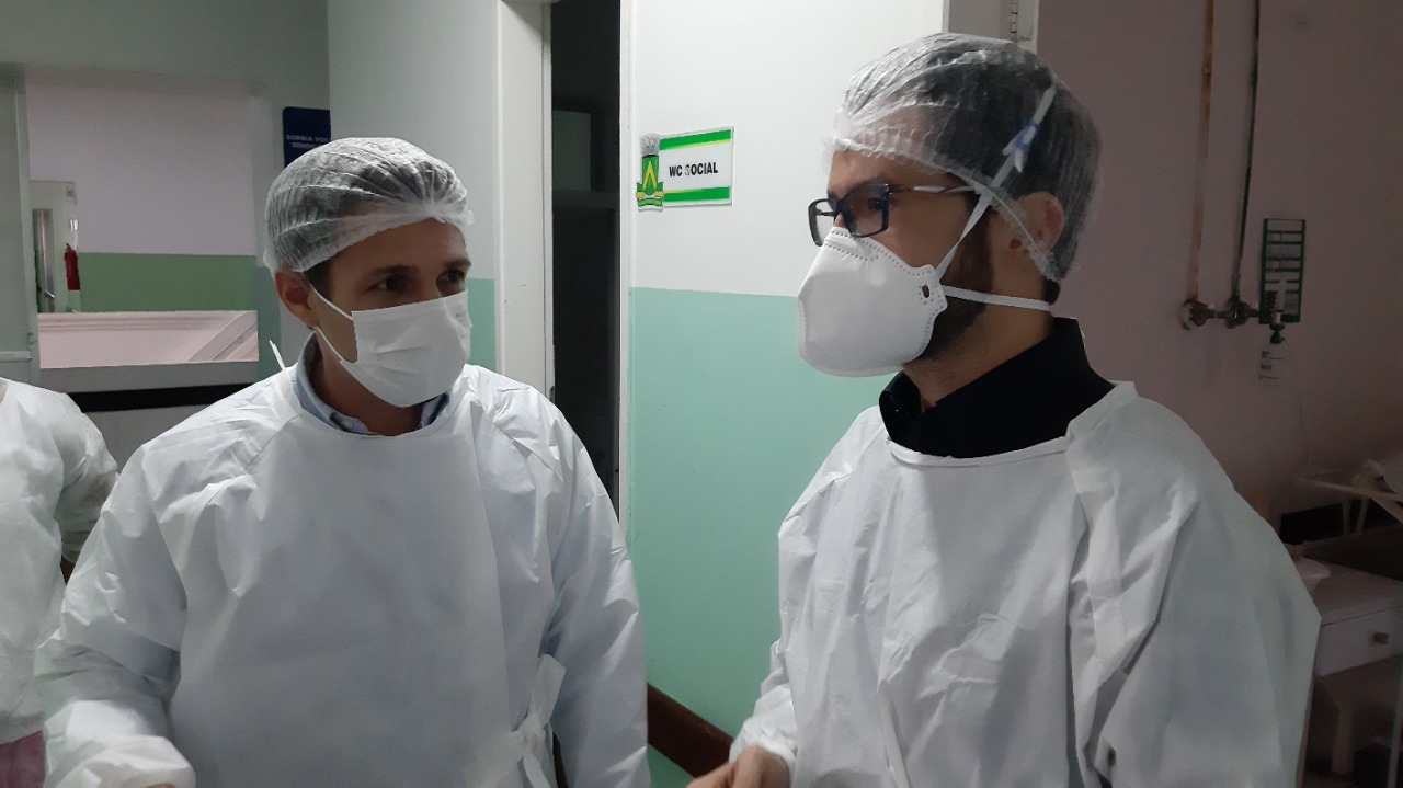 Secretário Executivo de Saúde do Estado visita o Complexo Hospitalar Pedro I, constata a qualidade do serviço e elogia a gestão da unidade-referência na Paraíba