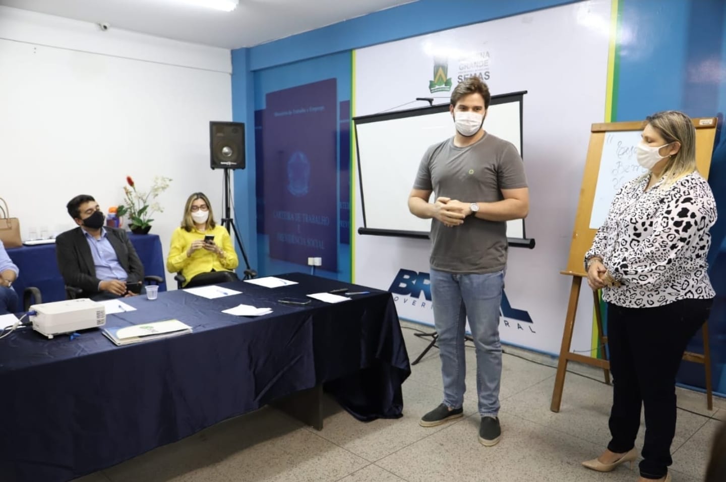 VENCENDO A PANDEMIA: Bruno destaca espírito de superação de Campina Grande e a geração de milhares de empregos durante o 1º semestre de 2021