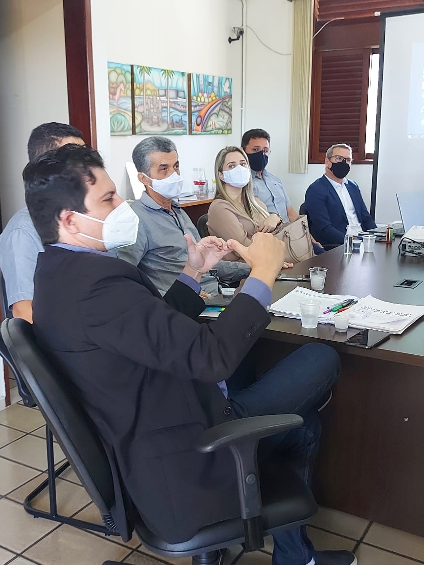 Seplan se reúne com SEDE e classe produtiva para apresentação de projetos de intervenção urbana