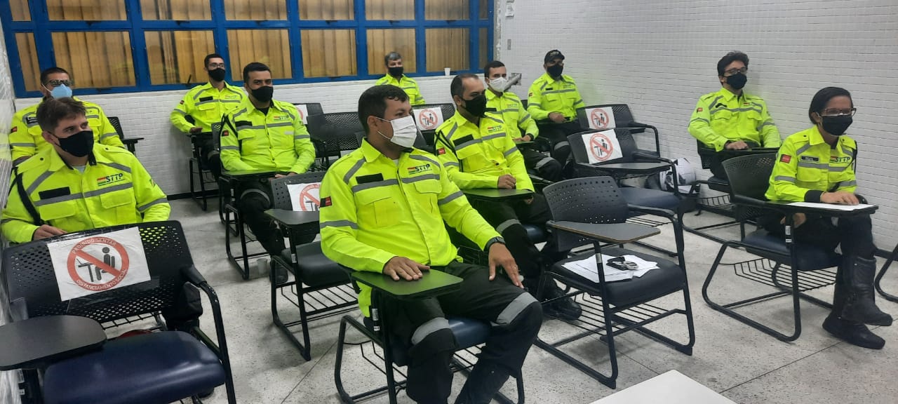 Capacitação: Agentes da STTP finalizam curso de instrutor de trânsito no SEST/SENAT