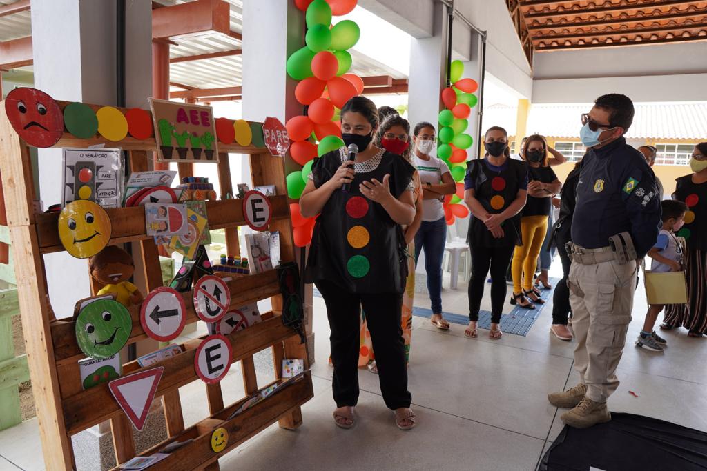 EDUCAR PRF: Estudantes de Campina Grande apresentam atividades sobre Educação para o Trânsito