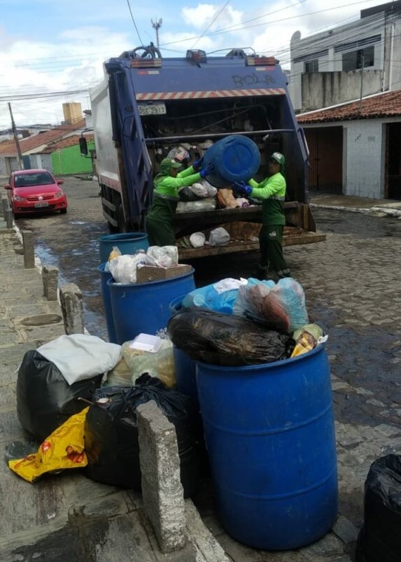 Secretaria de Serviços Urbanos bate recorde no volume de coleta do lixo e na recuperação da malha viária