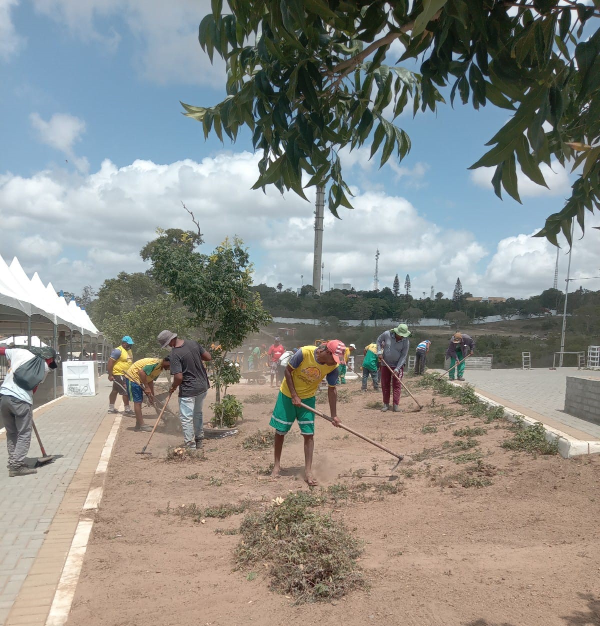 Programa Campina Bem Cuidada: Prefeitura leva ações de meio ambiente e de serviços urbanos ao bairro Jardim Continental