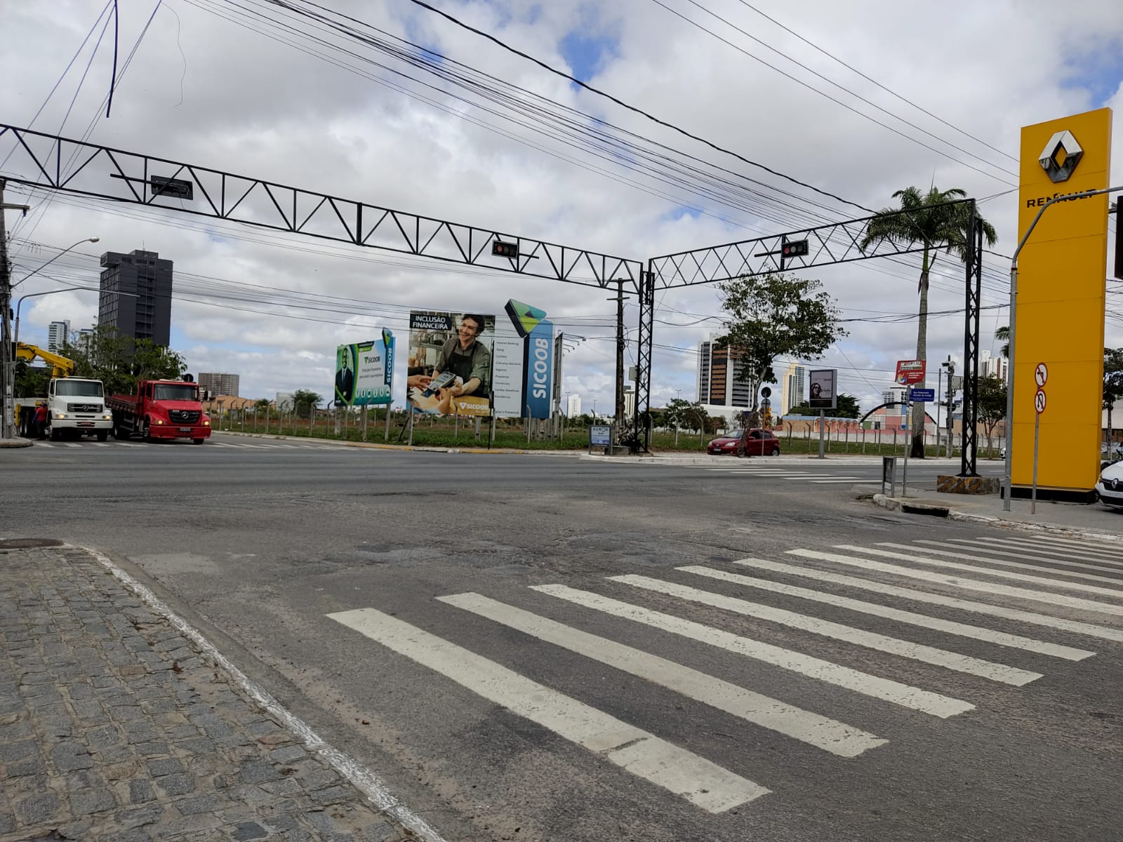 STTP promove mudança no semáforo do cruzamento da Av. Brasília com a rua Raimundo Nonato