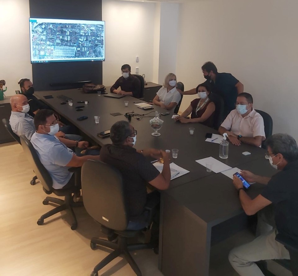 Prefeitura realiza reunião para discutir plano de mobilidade para Feira Central de Campina Grande