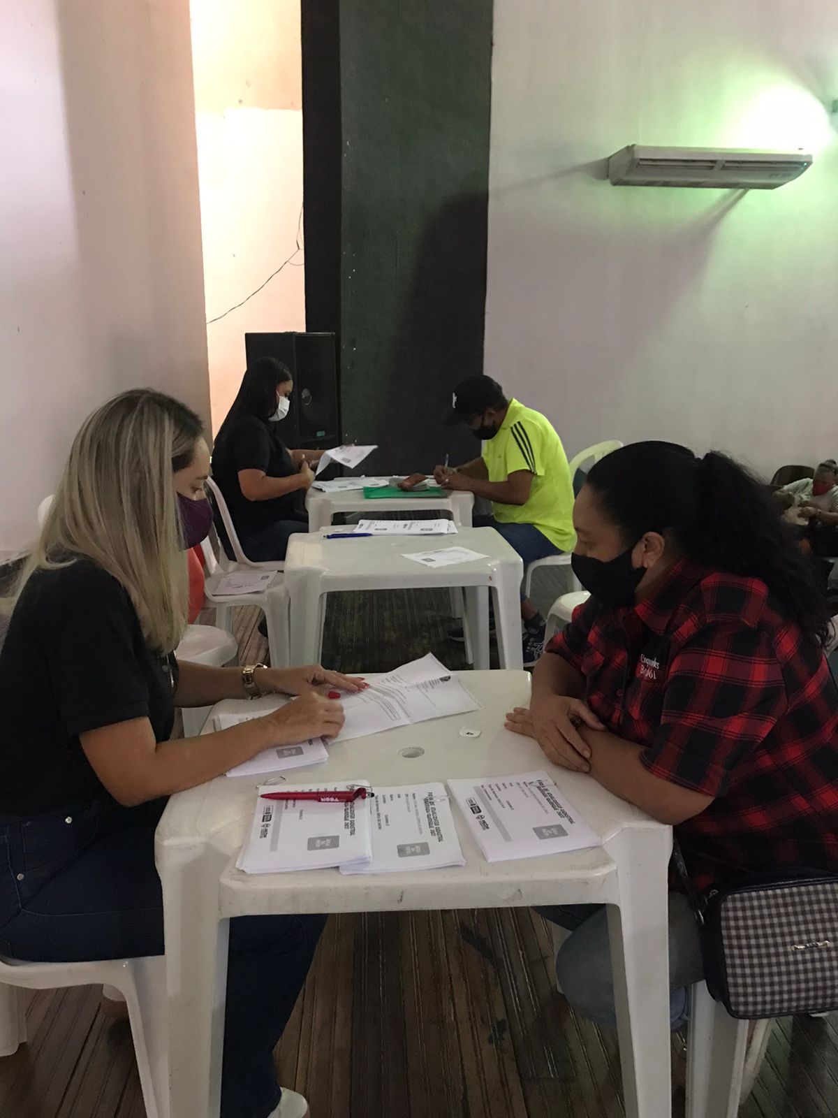 Prefeitura de Campina Grande e Medow Entretenimento atualizam cadastro de comerciantes para O Maior São João do Mundo 2022