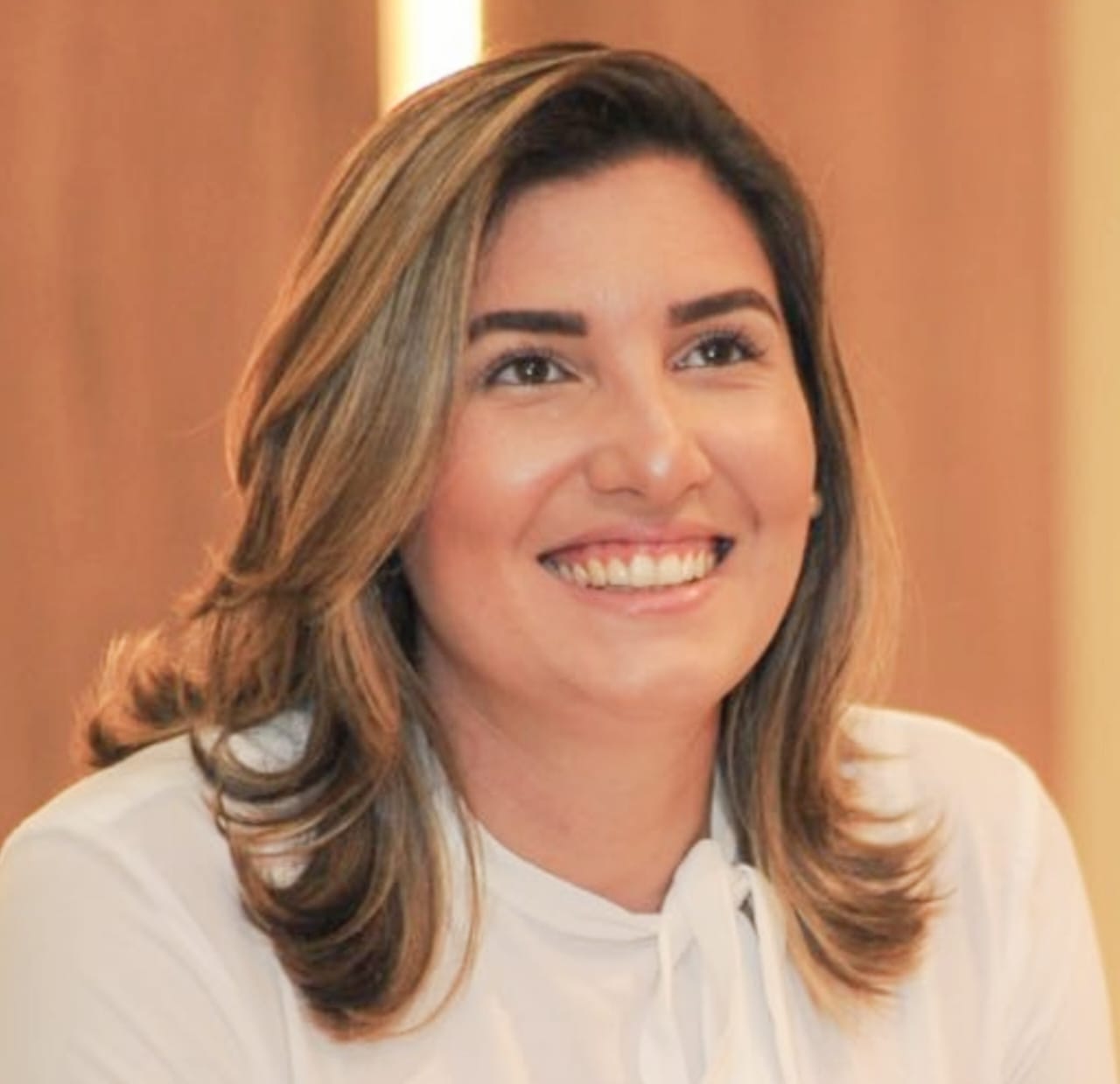 Prefeitura lança edital para empresas fornecerem sinal de wi-fi gratuito em Campina Grande