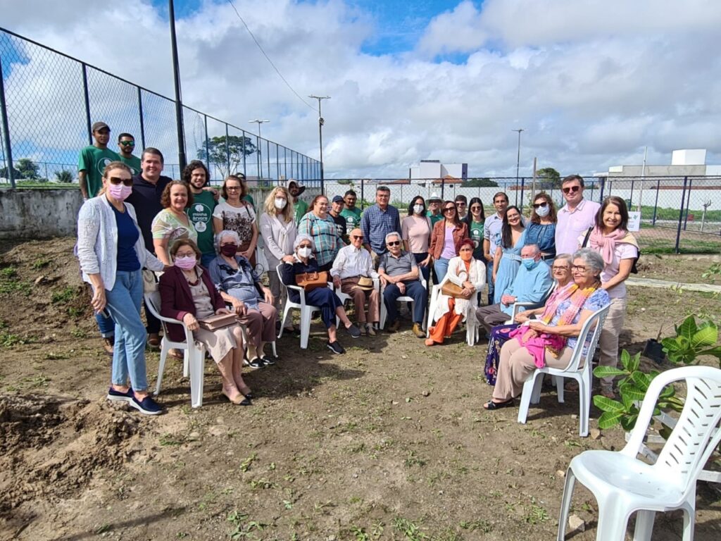 Plantio de mudas no bosque da Caatinga encerra a Semana do Meio Ambiente em Campina Grande