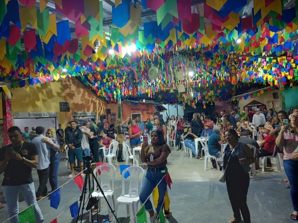 Trios de forró pé de serra animam forrozeiros neste sábado na Vila do Artesão