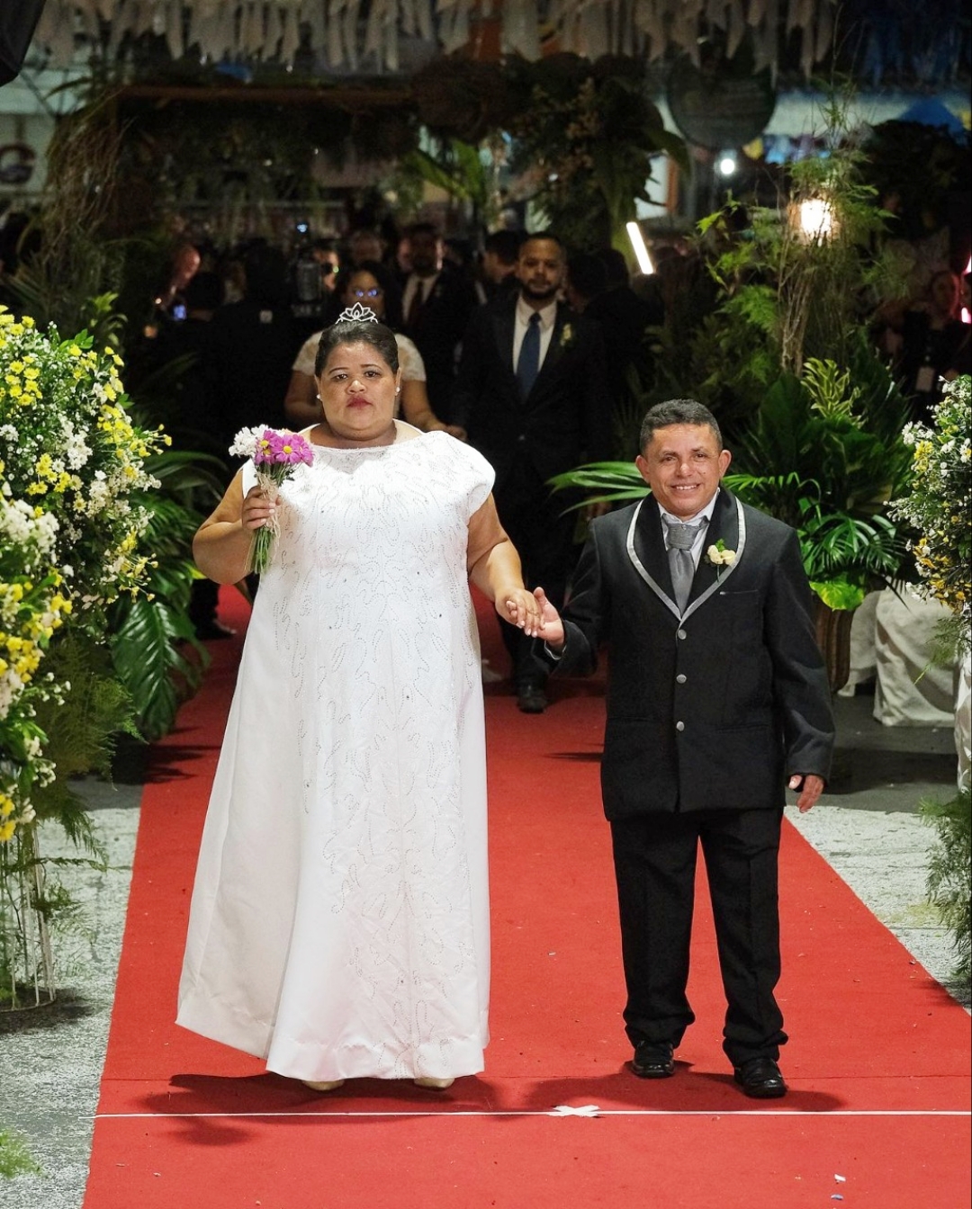 Finalmente, sim: Pirâmide do Parque do Povo consagra mais uma vez, cenário do Casamento Coletivo