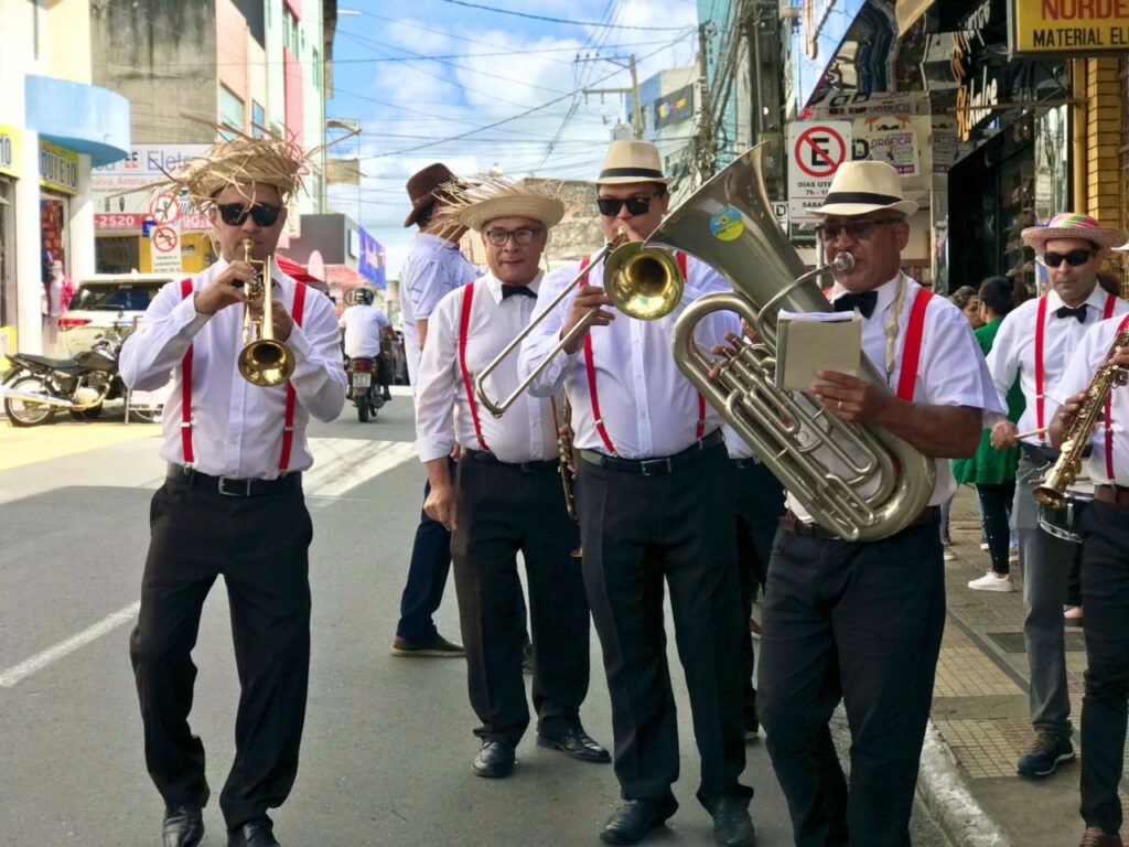 São João Itinerante: Centro de Campina Grande e Parque da Liberdade recebem atrações juninas