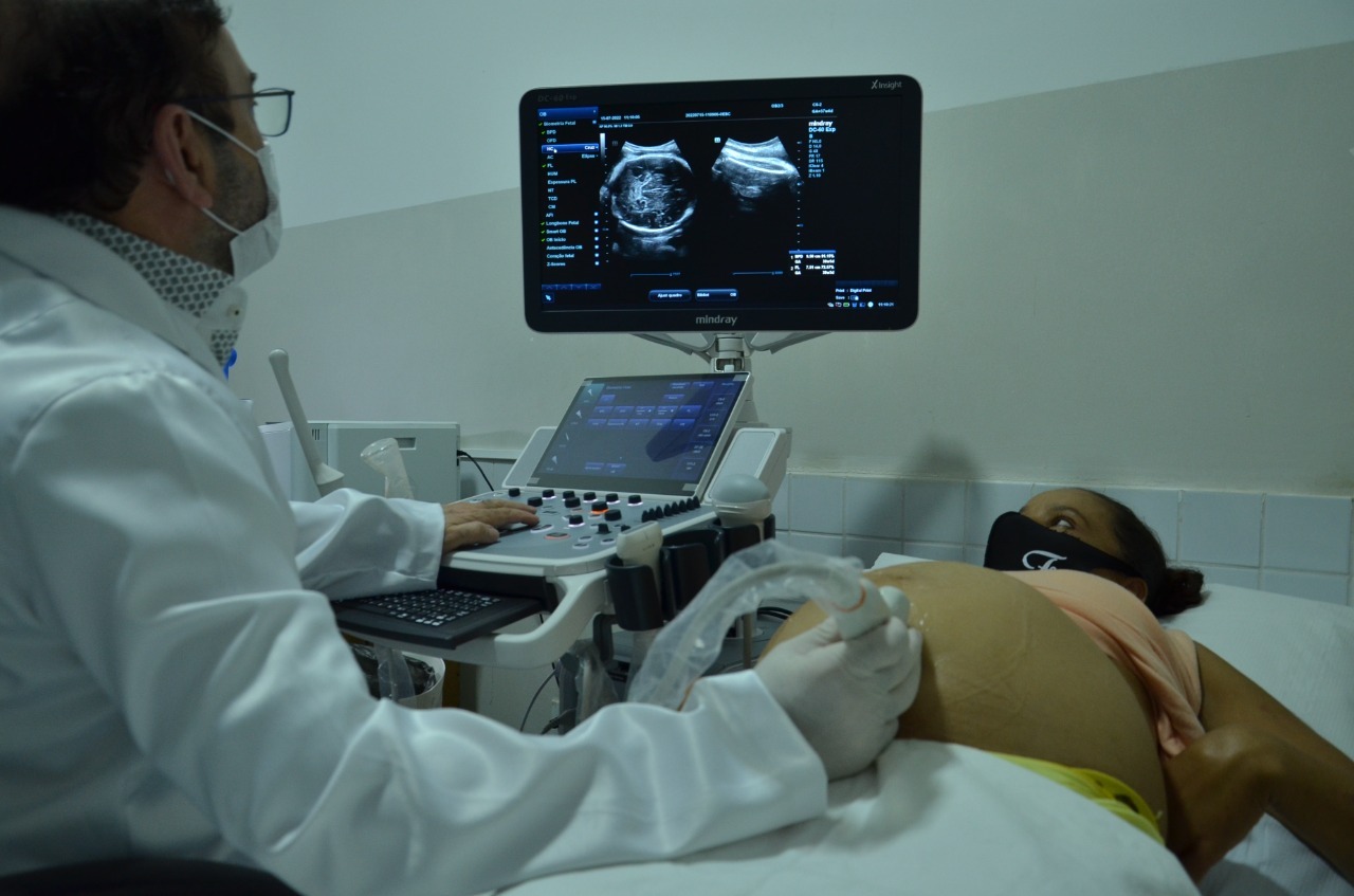 Prefeitura investe mais de R$ 300 mil e adquire máquinas de ultrassom para o ISEA e o HCA