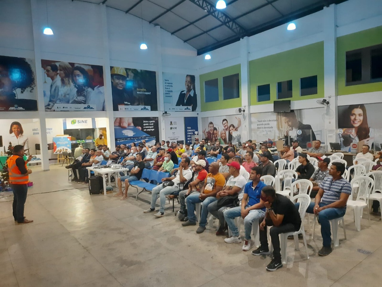 Prefeitura de Campina Grande formou mais de 170 profissionais em curso de Operador de Máquinas Pesadas