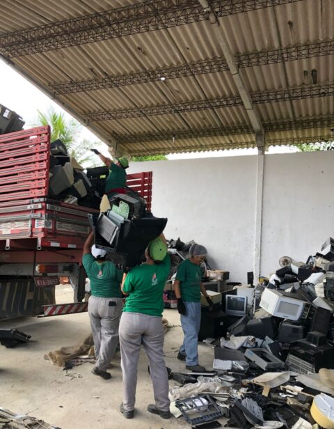 RETROSPECTIVA 2022: Prefeitura de Campina Grande avança na reciclagem de resíduos sólidos, supera 2021 na coleta de lixo e amplia produção de mudas para arborização da cidade