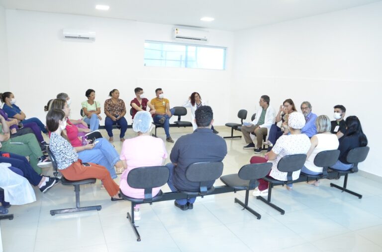 Isea promove rodada de conversa para profissionais da área de saúde