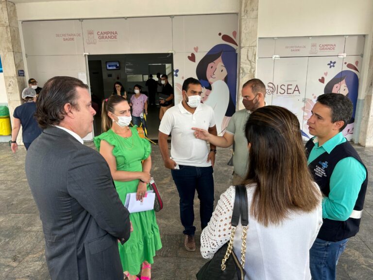 ISEA: Prefeitura de Campina Grande recebe MPPB e gestantes são transferidas de volta para a maternidade