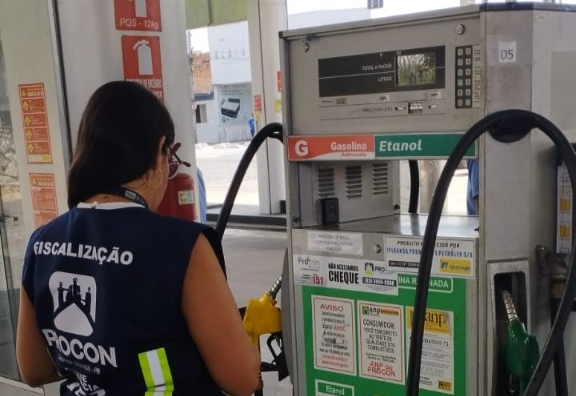 Procon de Campina Grande intensifica fiscalização nos postos de combustíveis para evitar aumentos abusivos