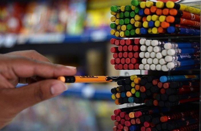 Procon-CG: Variação de preço de material escolar chega a 487,06% em Campina Grande