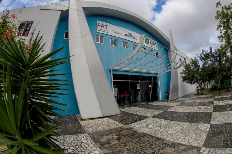 Semana começa com 80 oportunidades de emprego, em Campina Grande, por meio do Sine Municipal