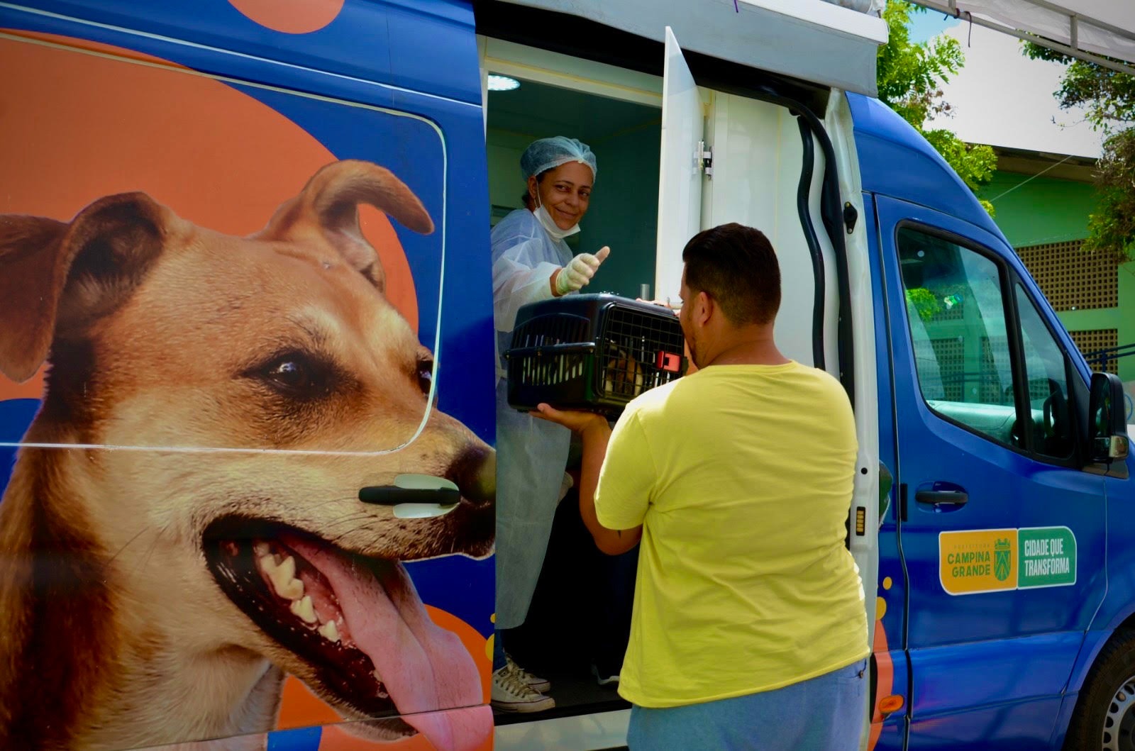 Castramóvel da Prefeitura de Campina Grande chega ao bairro do Jeremias