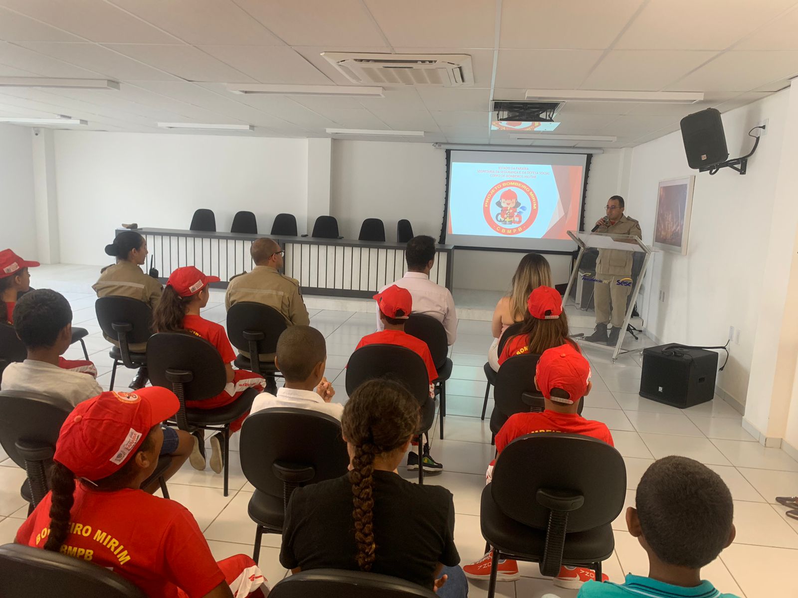 Prefeitura amplia serviços dos Centros de Referência em Assistência Social para atender mais crianças e adolescentes no município