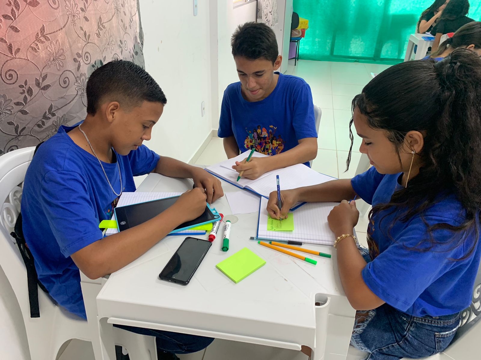 Incentivo: Prefeitura realiza capacitação para soluções no mercado de trabalho com adolescentes no Complexo Aluízio Campos