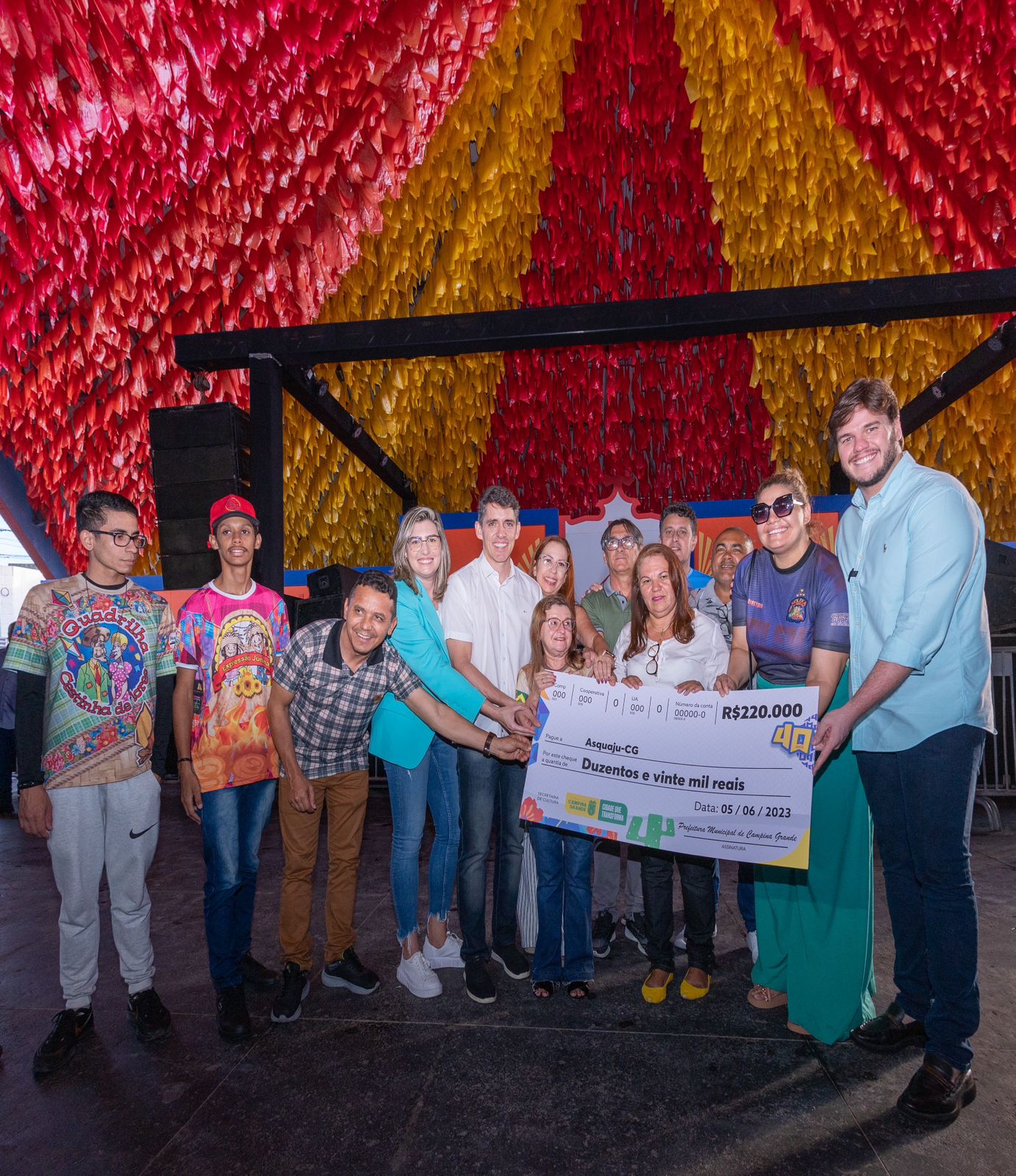 Prefeitura formaliza repasse de R$ 220 mil às quadrilhas juninas de Campina Grande