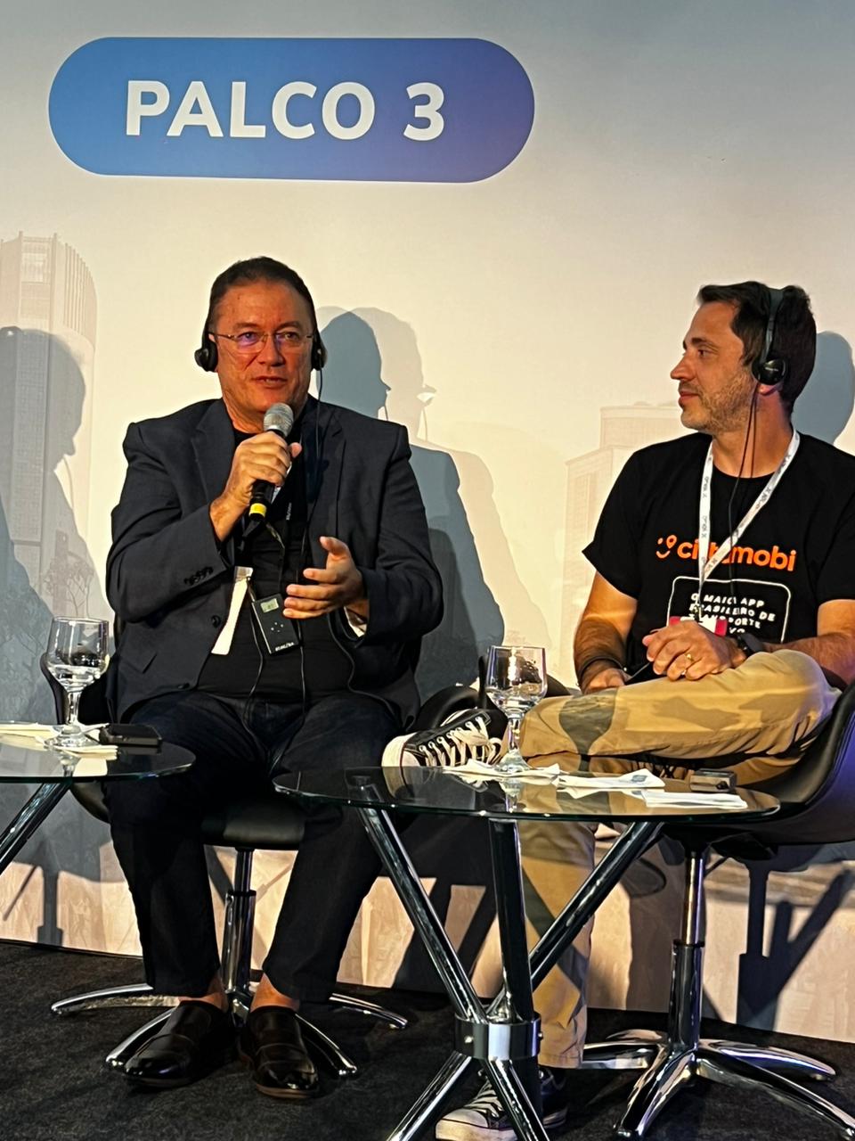 STTP explica transparência de dados do transporte público no maior evento de mobilidade da América Latina