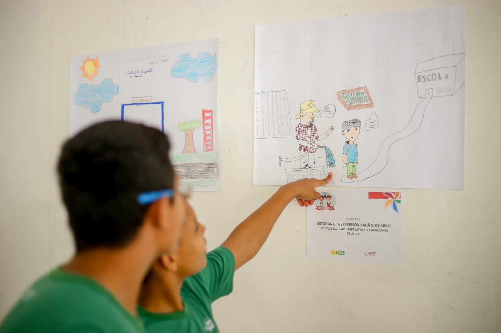 MPT na Escola: Trabalhos de estudantes são avaliados por comissão da etapa municipal da premiação