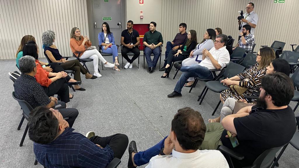 Prefeitura debate plano estratégico para fomento do turismo no segundo semestre de 2023 e participação na ABAV Expo