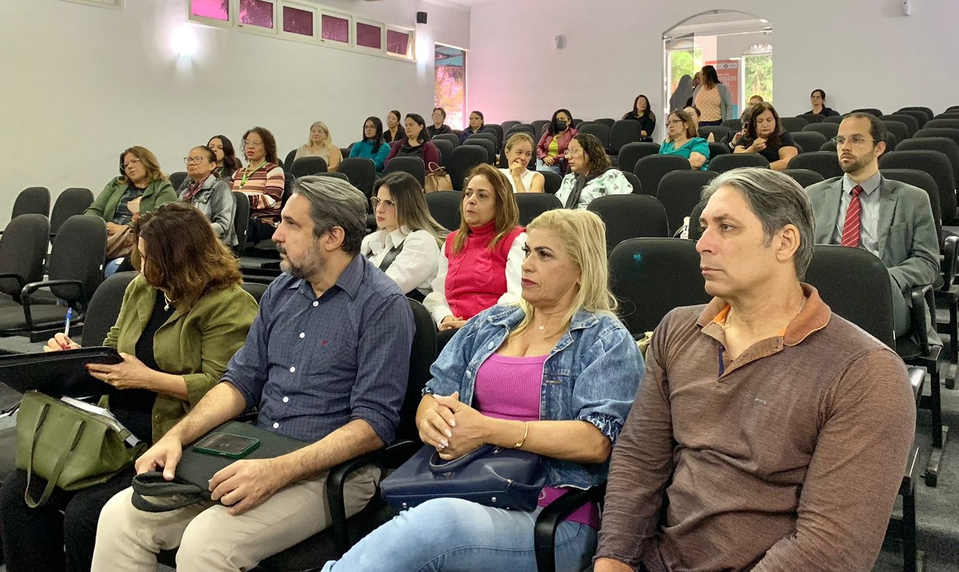 Prefeitura de Campina Grande realiza capacitação para combate aos Crimes Cibernéticos contra Crianças e Adolescentes