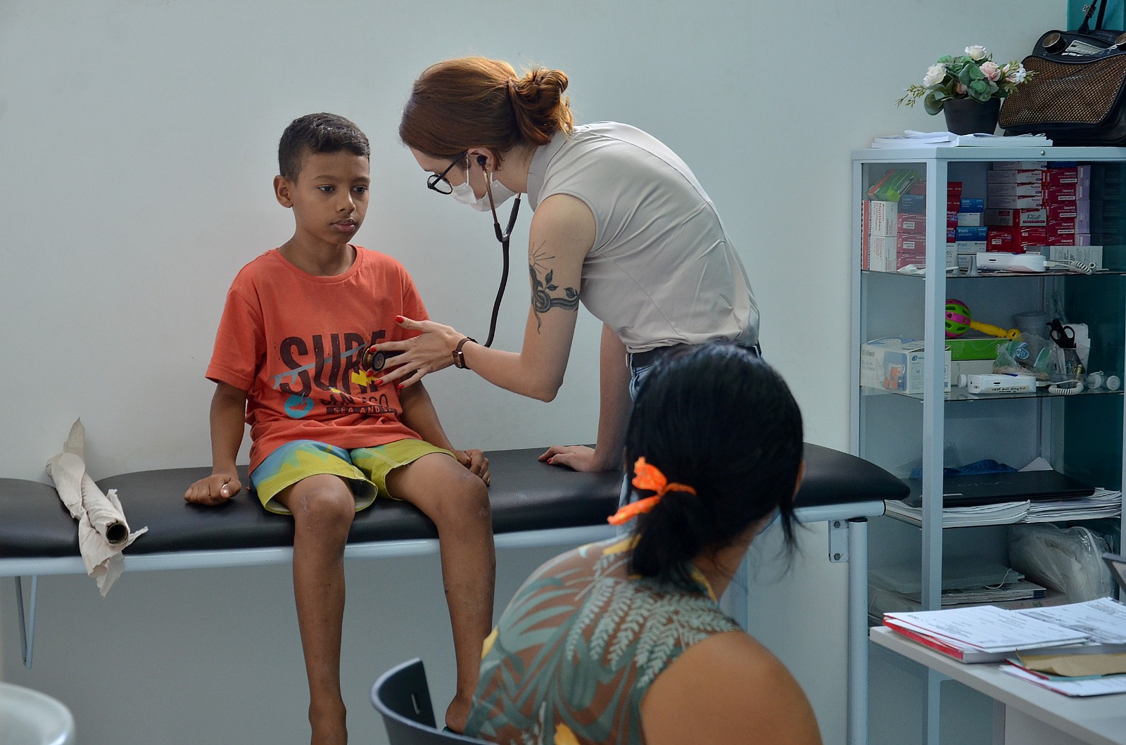 Prefeitura de Campina Grande inicia atendimentos pediátricos descentralizados com ambulatório itinerante