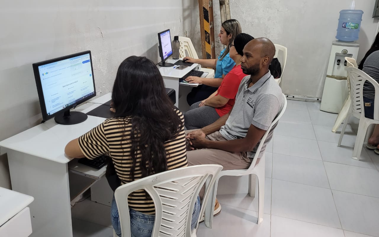 Comerciantes do Mercado Central são atendidos pela Casa do Empreendedor e a partir de janeiro farão capacitação em e-commerce