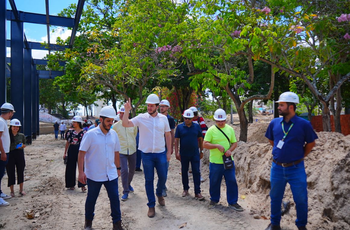 Jornalistas visitam obras em execução pela Prefeitura de Campina Grande