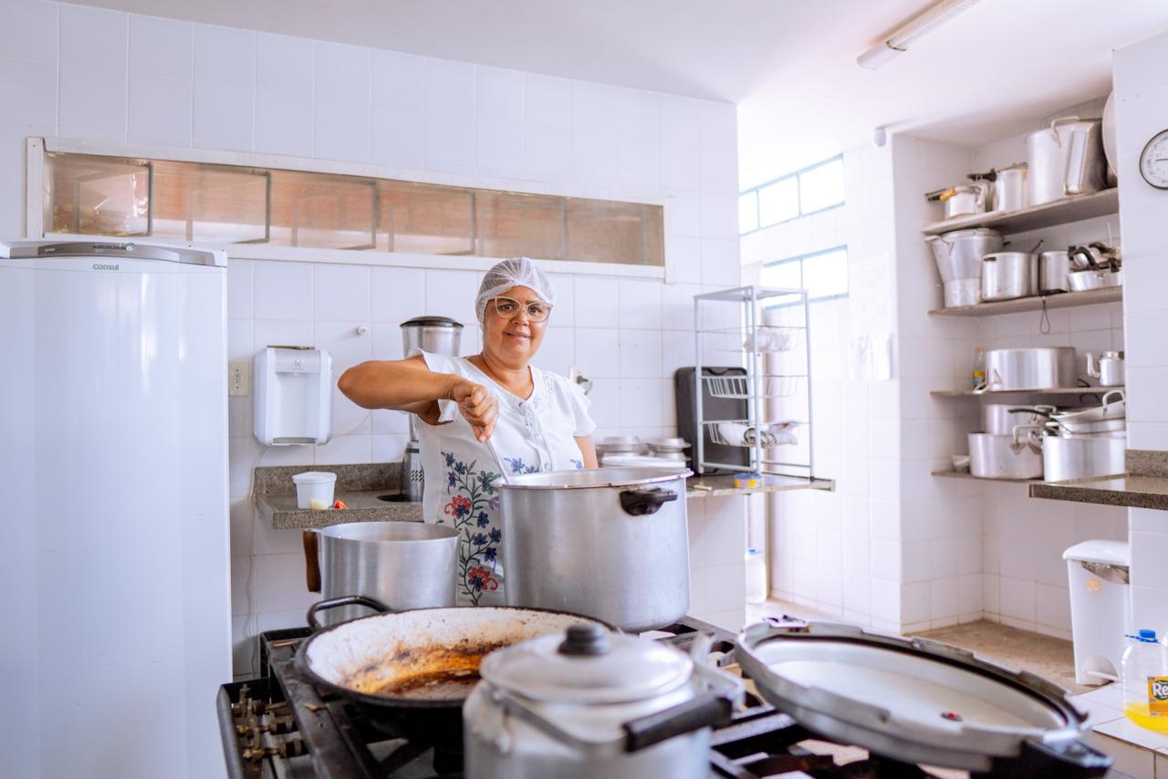 Preparação para o ano letivo: Seduc promove treinamento para cozinheiras escolares