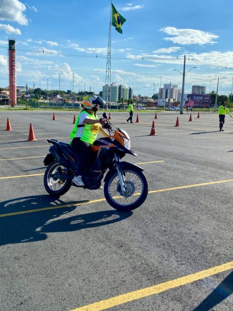 Piloto Legal: STTP promove curso sobre Técnicas Avançadas de Pilotagem de Motocicletas com turma especial para mulheres