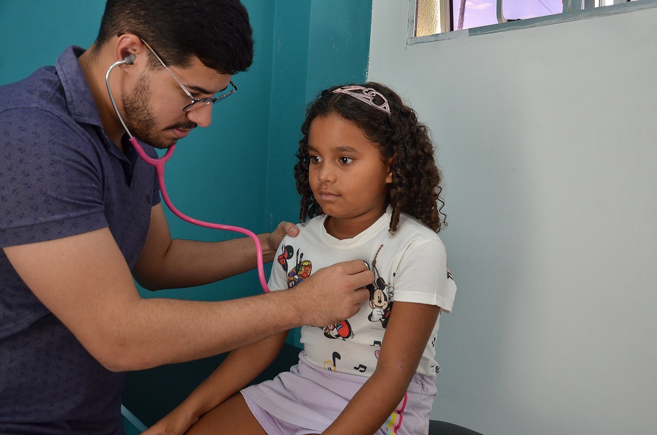 Prefeitura de Campina Grande inicia atendimento infantil expandido nas Policlínicas do Município