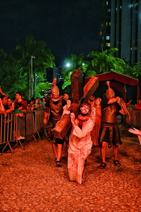 Sucesso de público, Via Sacra emociona campinenses em último espetáculo e se consolida no calendário de eventos de Campina Grande
