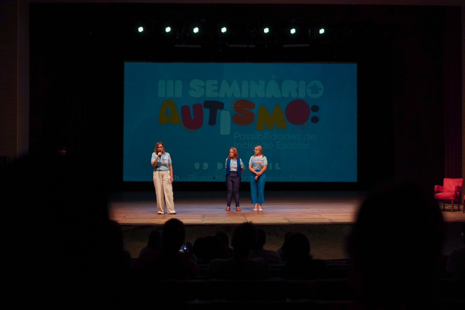 III Seminário sobre Autismo debate inclusão escolar com os educadores Sociais
