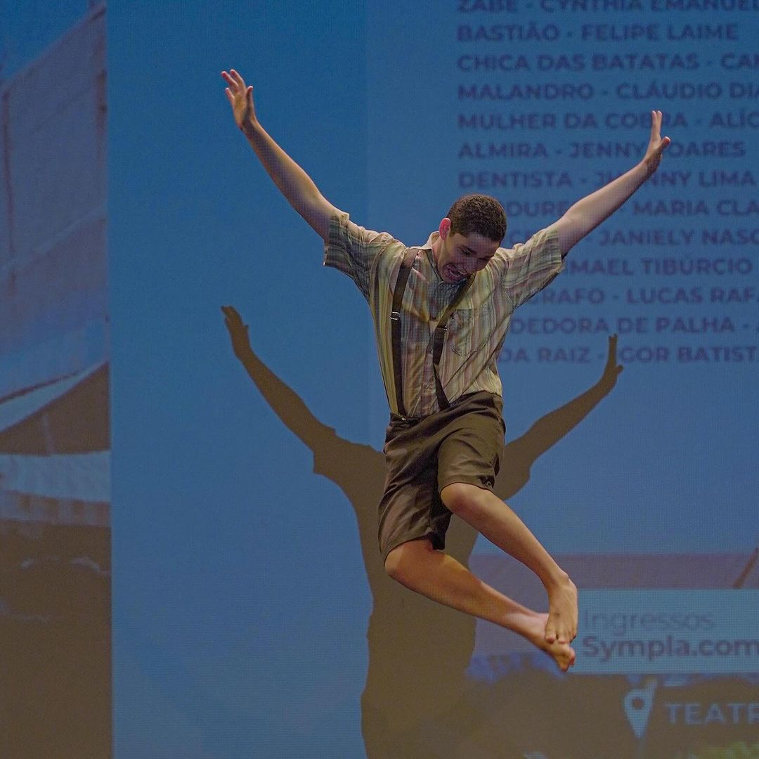 Alunos do Centro Cultural Lourdes Ramalho vão reapresentar “A Feira”, no Teatro Municipal Severino Cabral